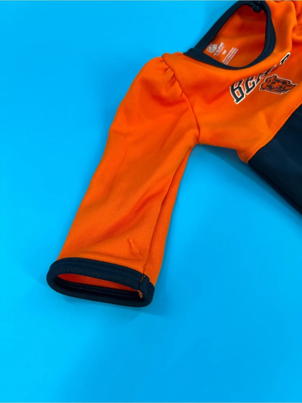❄️NFL BEARS Orange and Navy Infant Team Apparel Top